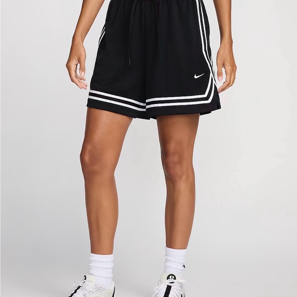 Nike Women's Crossover Shorts